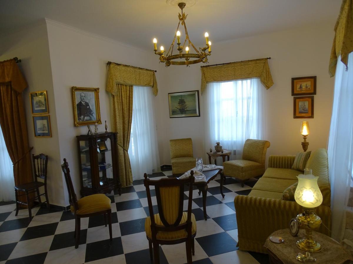 Villa Ada Đảo Hydra Ngoại thất bức ảnh