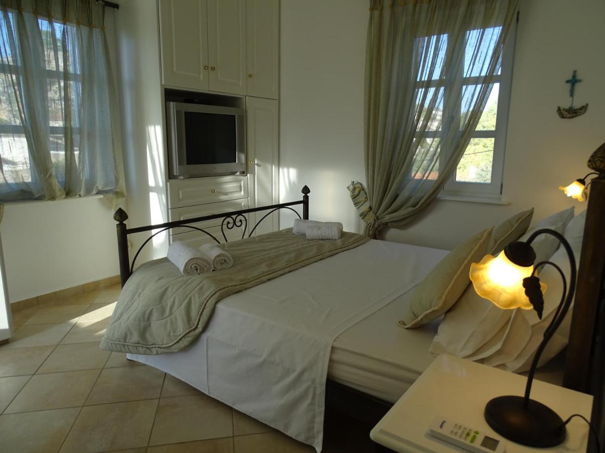 Villa Ada Đảo Hydra Ngoại thất bức ảnh